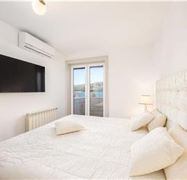 5 bedroom beachfront villa with pool on Ciova Island, Trogir, sleeps 12